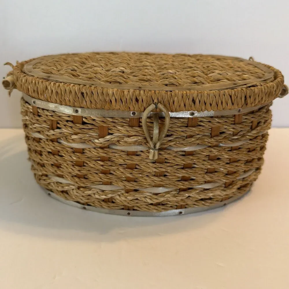 Dritz Sewing Basket Oval Woven Wicker Scovill Yellow Interior w Handle Vintage